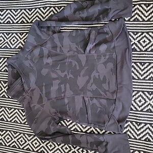 Womens camo sweatshirt